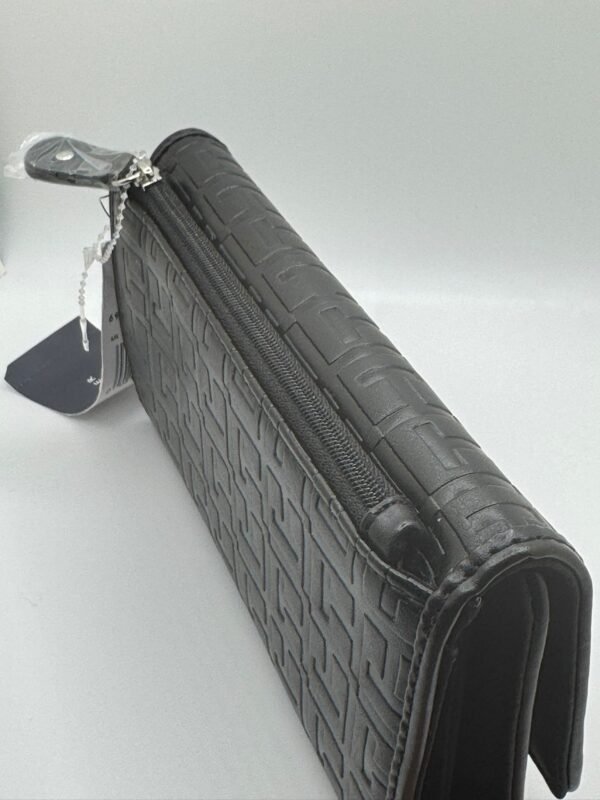Tommy Women's Logo Checkbook Wallet Clutch bag - Image 5